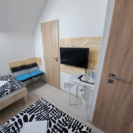 בית אירוח Amalia *